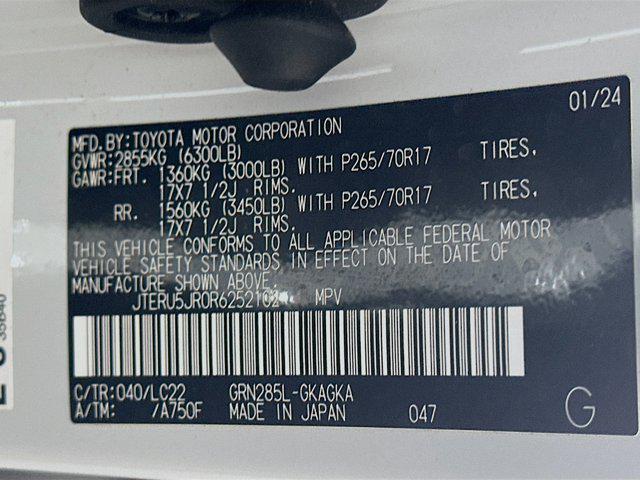 Photo of 2024 Ice Cap Toyota 4Runner