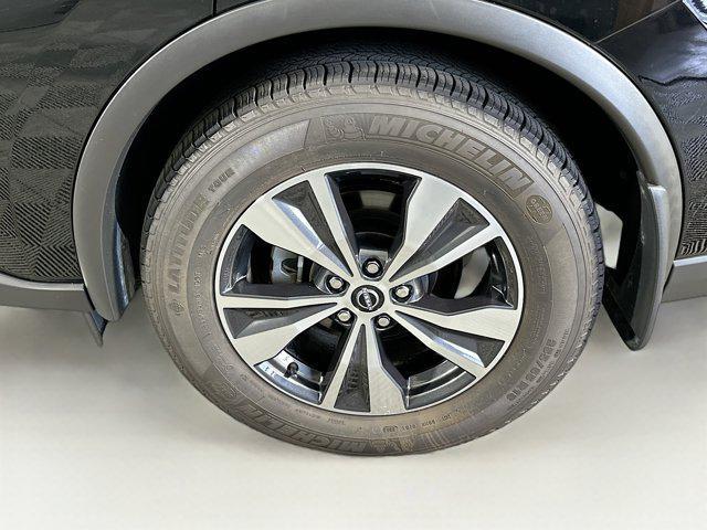 Photo of 2024 Super Black Nissan Murano
