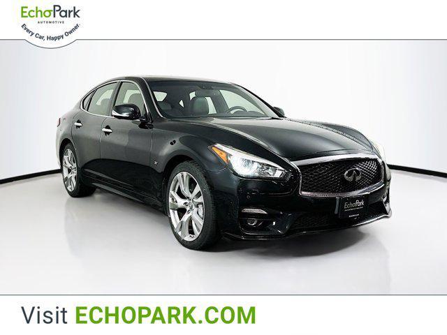 2015 Infiniti Q70