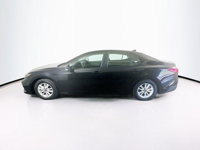 Photo of 2025 Midnight Black Metallic Toyota Camry