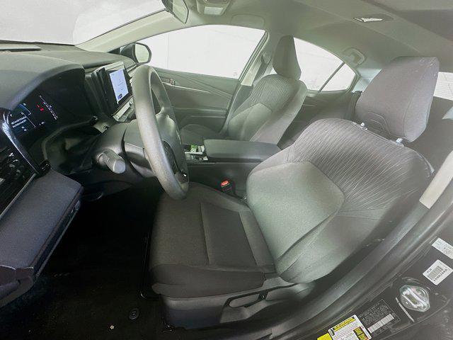 Photo of 2025 Midnight Black Metallic Toyota Camry