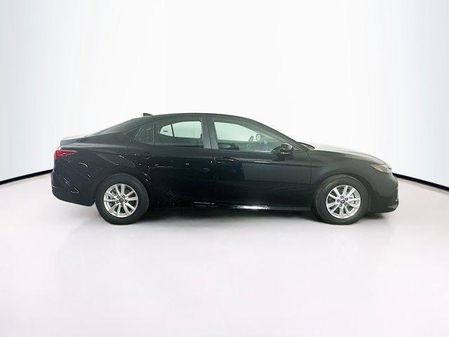 Photo of 2025 Midnight Black Metallic Toyota Camry