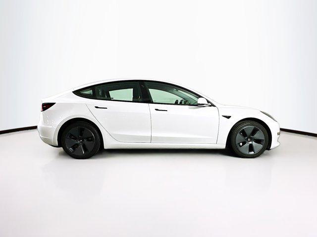 Photo of 2021 Pearl White Multi-Coat Tesla Model 3