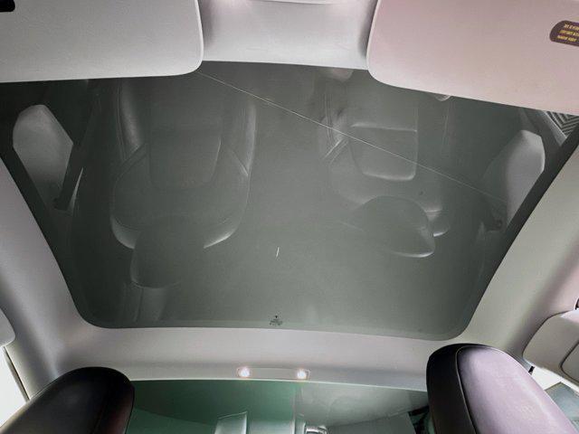 Photo of 2021 Pearl White Multi-Coat Tesla Model 3