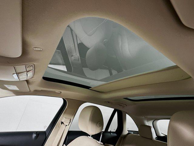 Photo of 2021 Lunar Blue Metallic Mercedes-Benz GLC 300