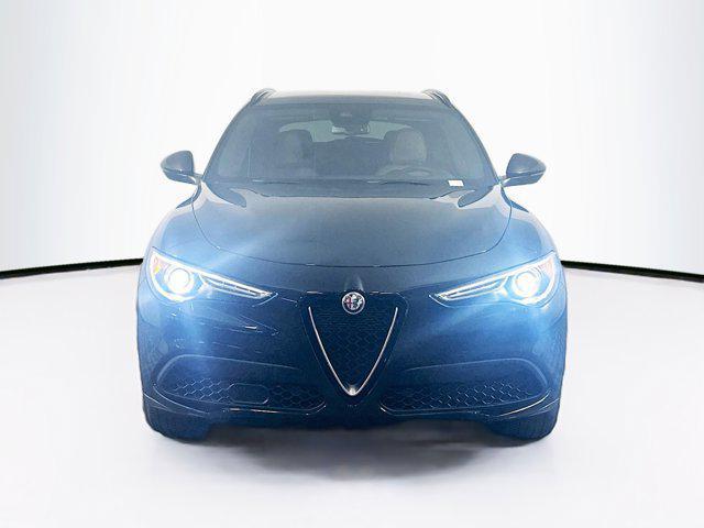 Photo of 2022 Vulcano Black Metallic Alfa Romeo Stelvio