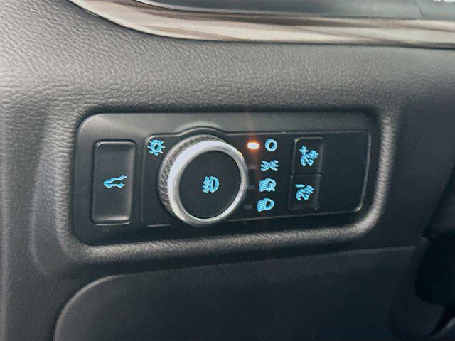Photo of 2024 Agate Black Metallic Ford Explorer