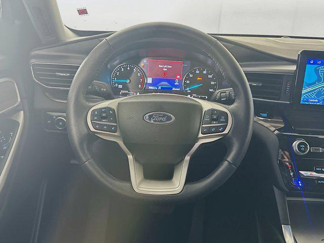 Photo of 2024 Agate Black Metallic Ford Explorer
