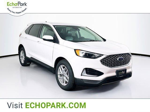 2023 Ford Edge