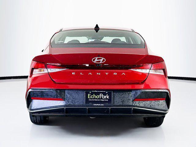 Photo of 2024 Ultimate Red Hyundai ELANTRA