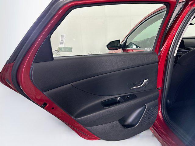 Photo of 2024 Ultimate Red Hyundai ELANTRA