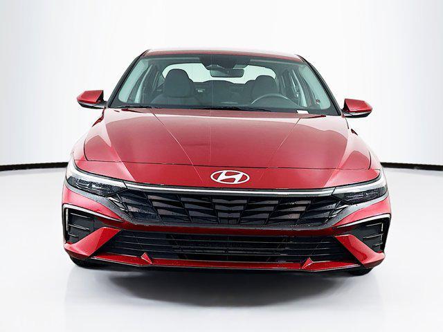 Photo of 2024 Ultimate Red Hyundai ELANTRA