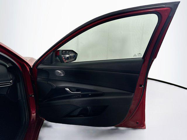 Photo of 2024 Ultimate Red Hyundai ELANTRA
