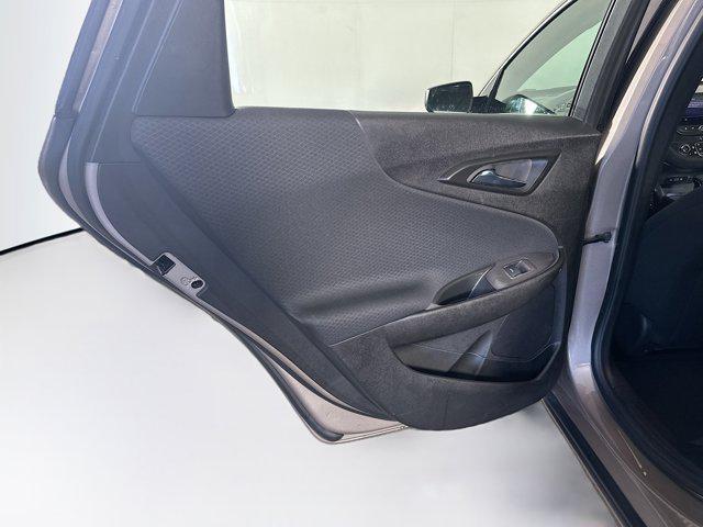 Photo of 2023 Mineral Gray Metallic Chevrolet Malibu