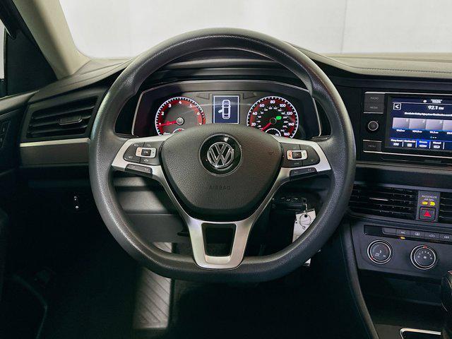 Photo of 2021 Black Uni Volkswagen Jetta
