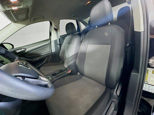 Photo of 2021 Black Uni Volkswagen Jetta