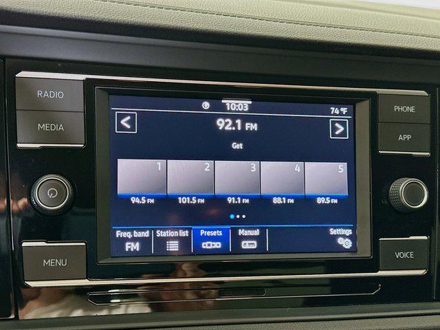 Photo of 2021 Black Uni Volkswagen Jetta