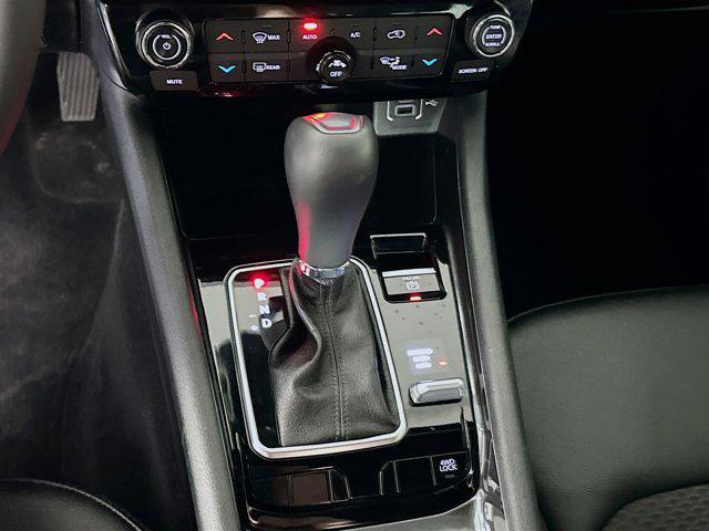 Photo of 2024 Bright White Clearcoat Jeep Compass