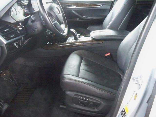 Photo of 2018 Pearl Silver Metallic BMW X5
