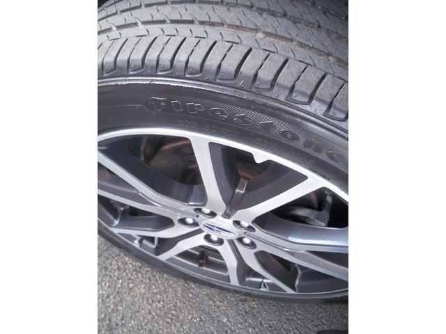 Photo of 2018 Crystal White Pearl Subaru Impreza