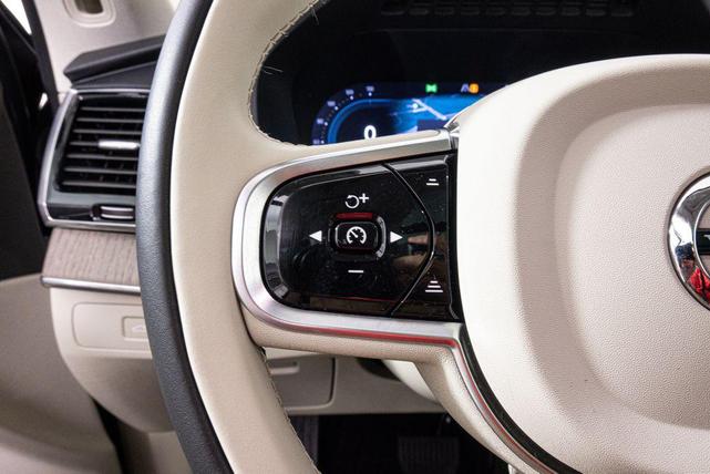 Photo of 2024 Platinum Grey Metallic Volvo XC90 Recharge Plug-In Hybrid