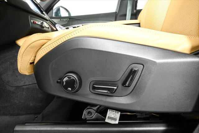 Photo of 2025 Denim Blue Metallic Volvo XC90 Plug-In Hybrid