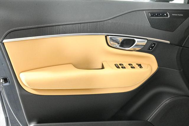 Photo of 2025 Denim Blue Metallic Volvo XC90 Plug-In Hybrid