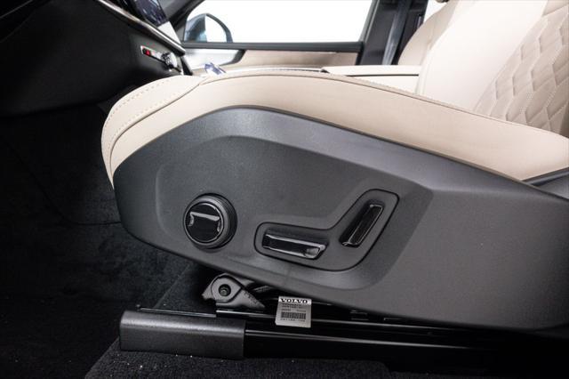 Photo of 2026 Denim Blue Volvo XC90