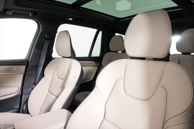 Photo of 2026 Denim Blue Volvo XC90
