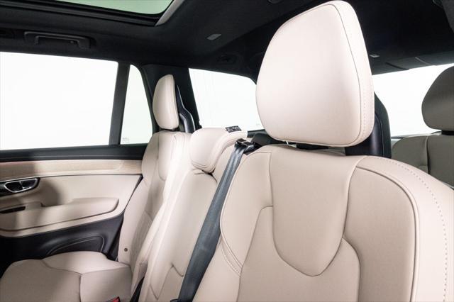 Photo of 2026 Denim Blue Volvo XC90
