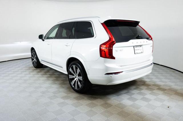 Photo of 2024 Crystal White Metallic Volvo XC90