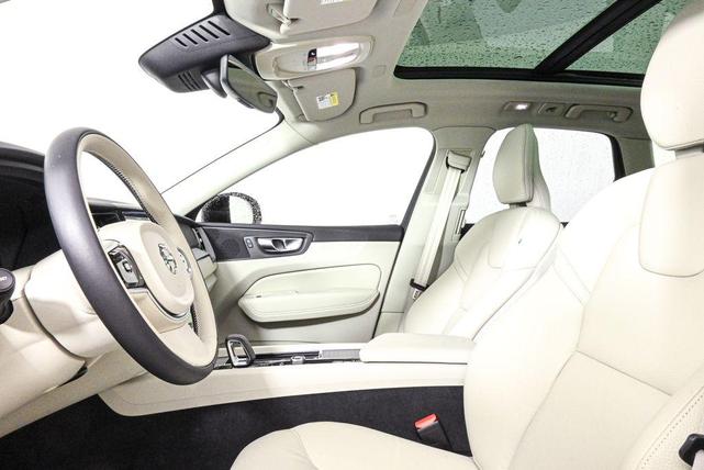 Photo of 2025 Onyx Black Volvo XC60 Plug-In Hybrid