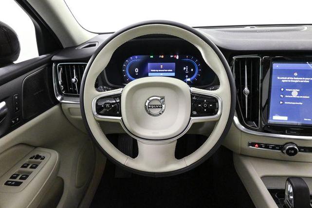 Photo of 2025 Onyx Black Metallic Volvo S60