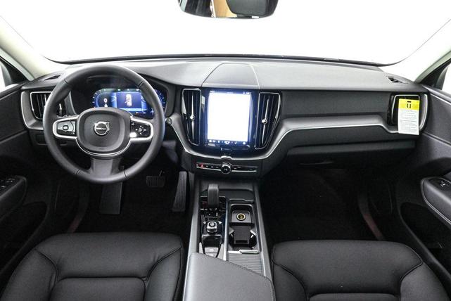 Photo of 2025 Silver Volvo XC60