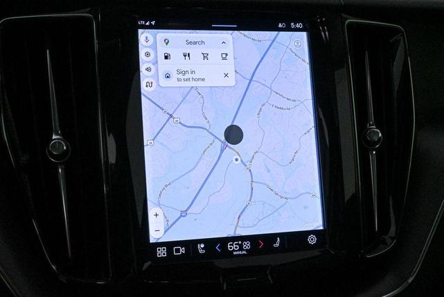 Photo of 2025 Silver Volvo XC60