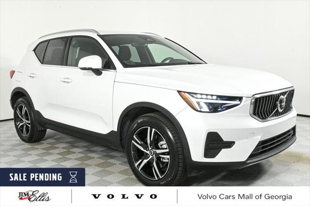 2025 Volvo XC40