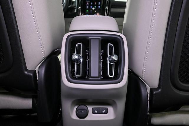 Photo of 2026 Grey Volvo XC40