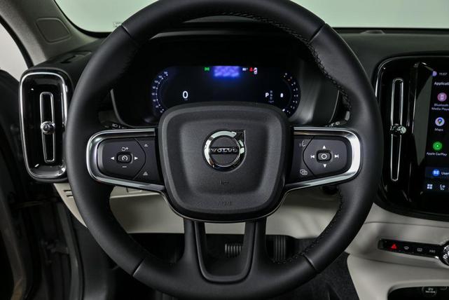 Photo of 2026 Grey Volvo XC40