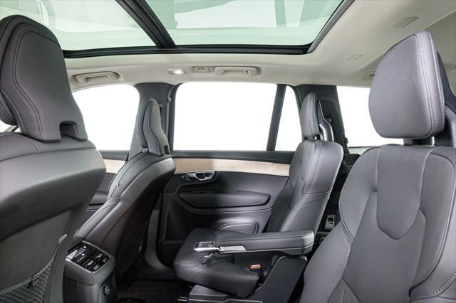 Photo of 2025 Vapour Grey Metallic Volvo XC90 Plug-In Hybrid