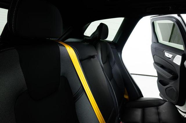 Photo of 2024 Crystal White Metallic Volvo XC60 Recharge Plug-In Hybrid