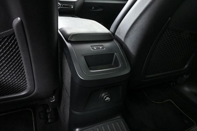 Photo of 2019 White Volvo XC60 Recharge Plug-In Hybrid