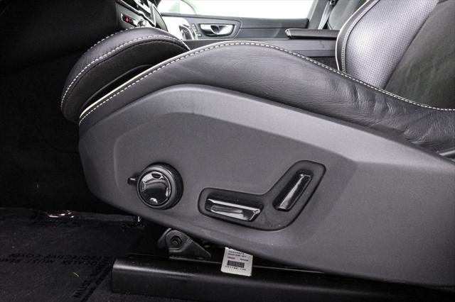 Photo of 2019 White Volvo XC60 Recharge Plug-In Hybrid