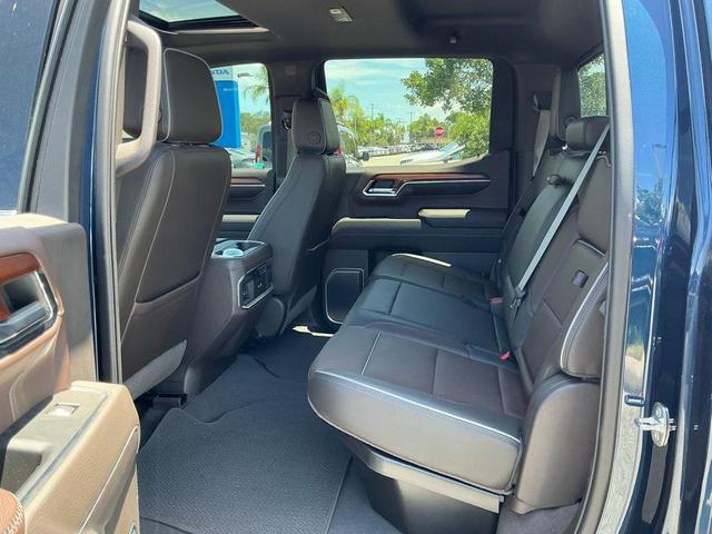 Photo of 2023 Pacific Blue Metallic GMC Sierra 1500