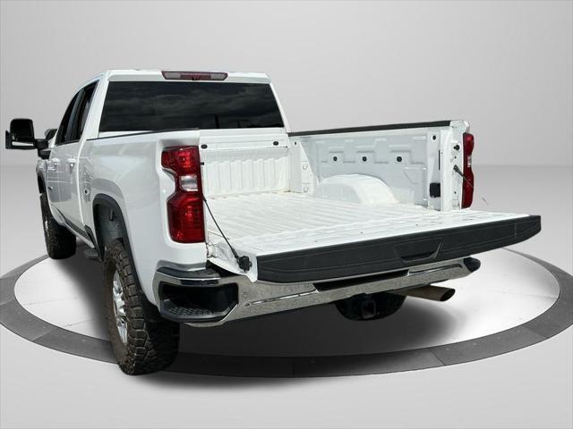 Photo of 2024 Summit White Chevrolet Silverado 2500