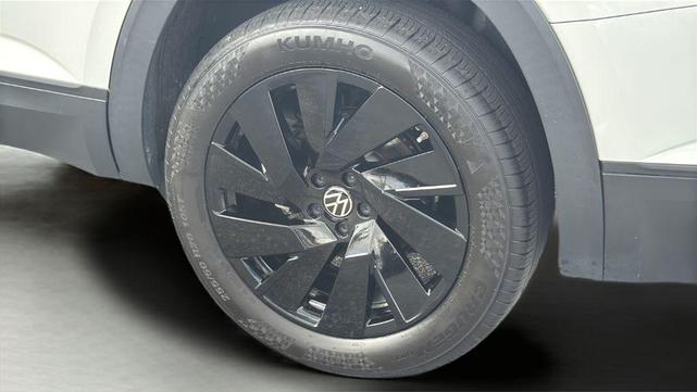 Photo of 2025  Volkswagen Atlas