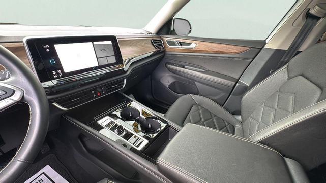 Photo of 2025  Volkswagen Atlas