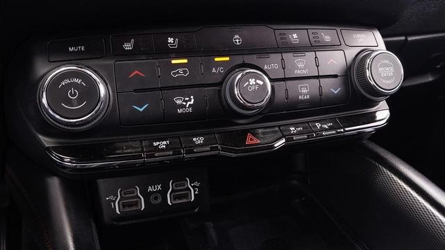 Photo of 2023 Octane Red Pearlcoat Dodge Durango
