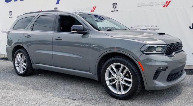 Photo of 2023 Destroyer Gray Clearcoat Dodge Durango