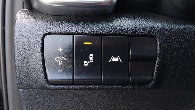Photo of 2021 Black Cherry Pearl Kia Sportage