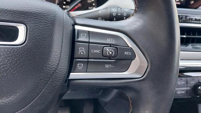 Photo of 2022 Diamond Black Jeep Compass